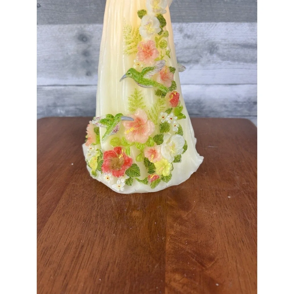 Wax Lighted Angel With Flowers 11